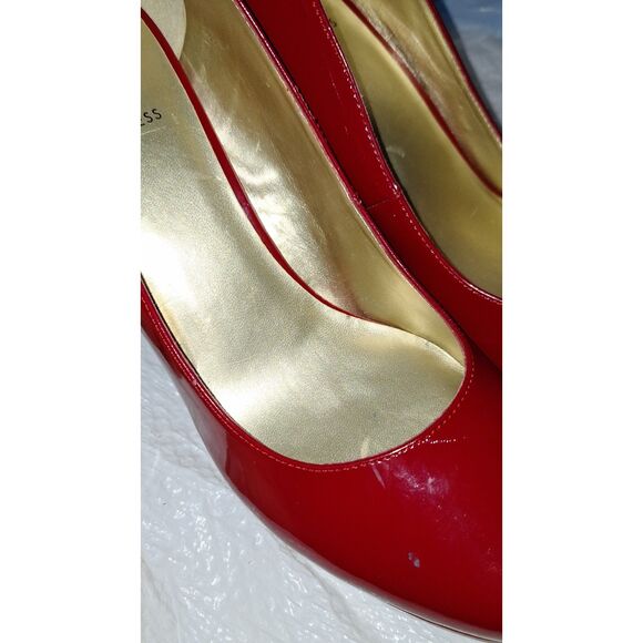 G by Guess Women's Red Platform Pumps High Heels Elegant Red Carpet Shoes 11M - Picture 9 of 10